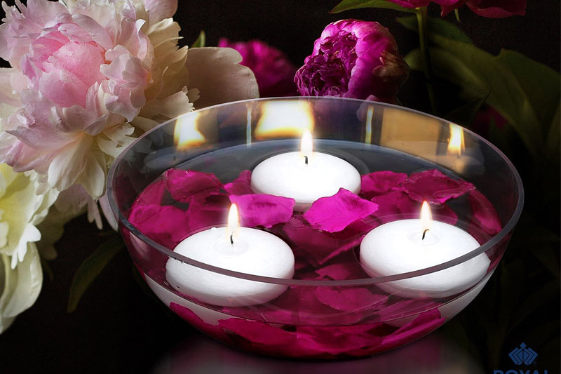 The Best Floating Candles for Pool Decorations