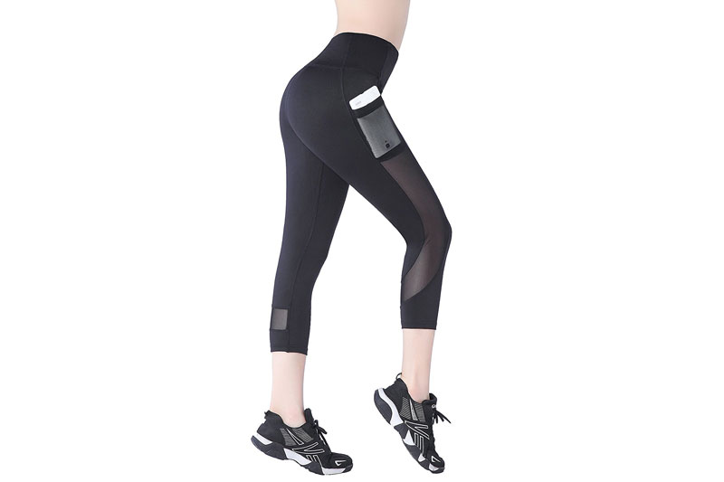 Top 10 Warmest Women’s Tights and Leggings for Workout in 2022 Reviews