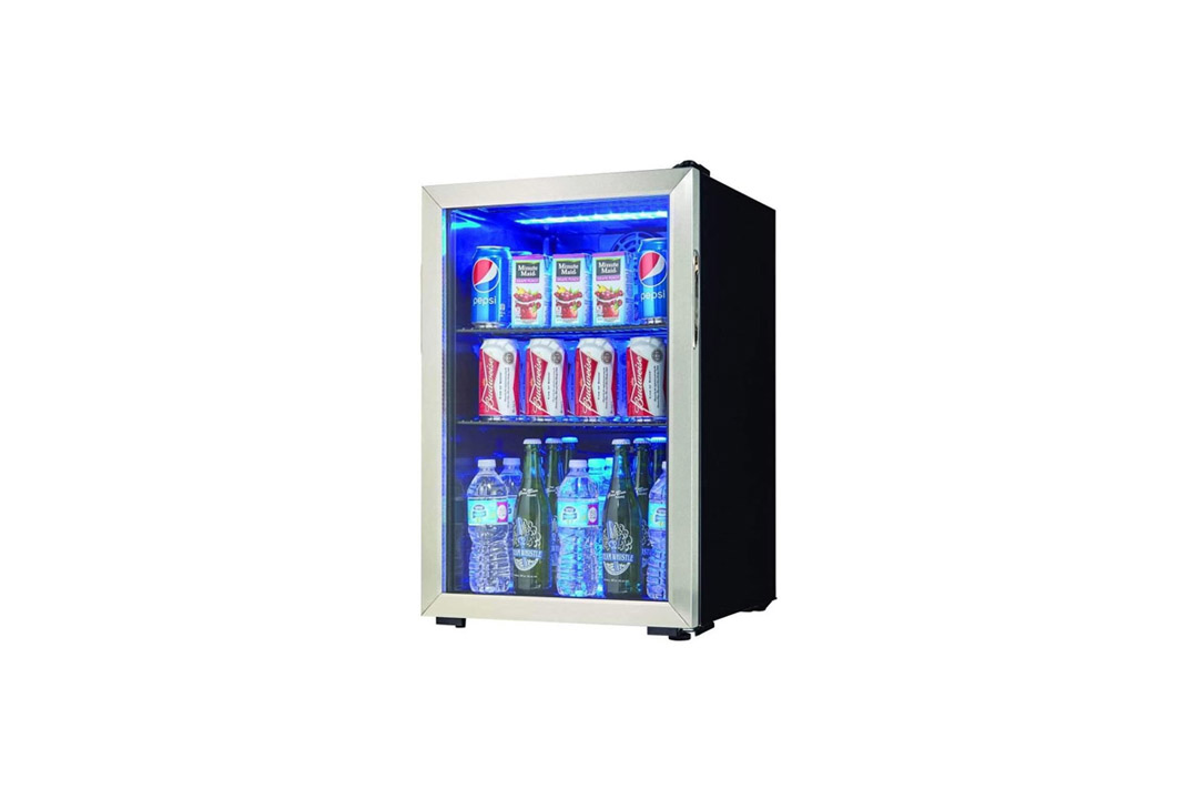 Danby 95 Can 2.6 Cu. Ft. Beverage Center Soda & Beer Mini Fridge Refrigerator